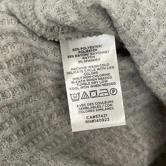 Loft Cowl neck Waffle Shirt Size M - Picture 6 of 7